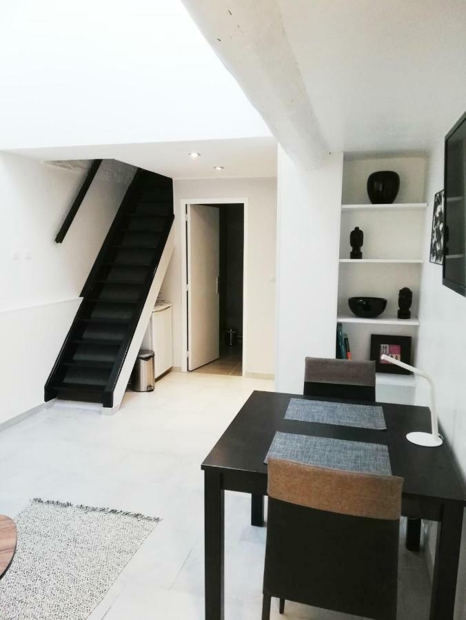 Апартаменти Duplex Denim Нім Екстер'єр фото